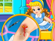 Play Baby Cinderella Doctor