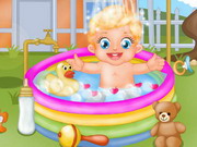 Play Baby Lizzie Outdoor Bathing