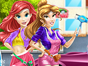 Play Belle and Ariel Car Wash