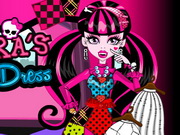 Play Draculaura's Patchwork Dress