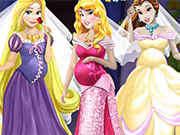 Play Pregnant Princesses Dressup