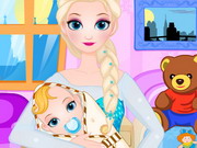 Play Queen Elsa Give Birth