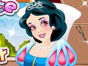Play Snow White Facial Makeover